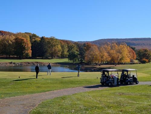 PXL 20241025 142458000