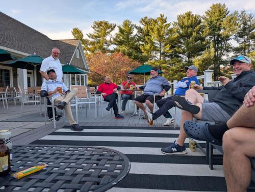 PXL 20241025 200937461